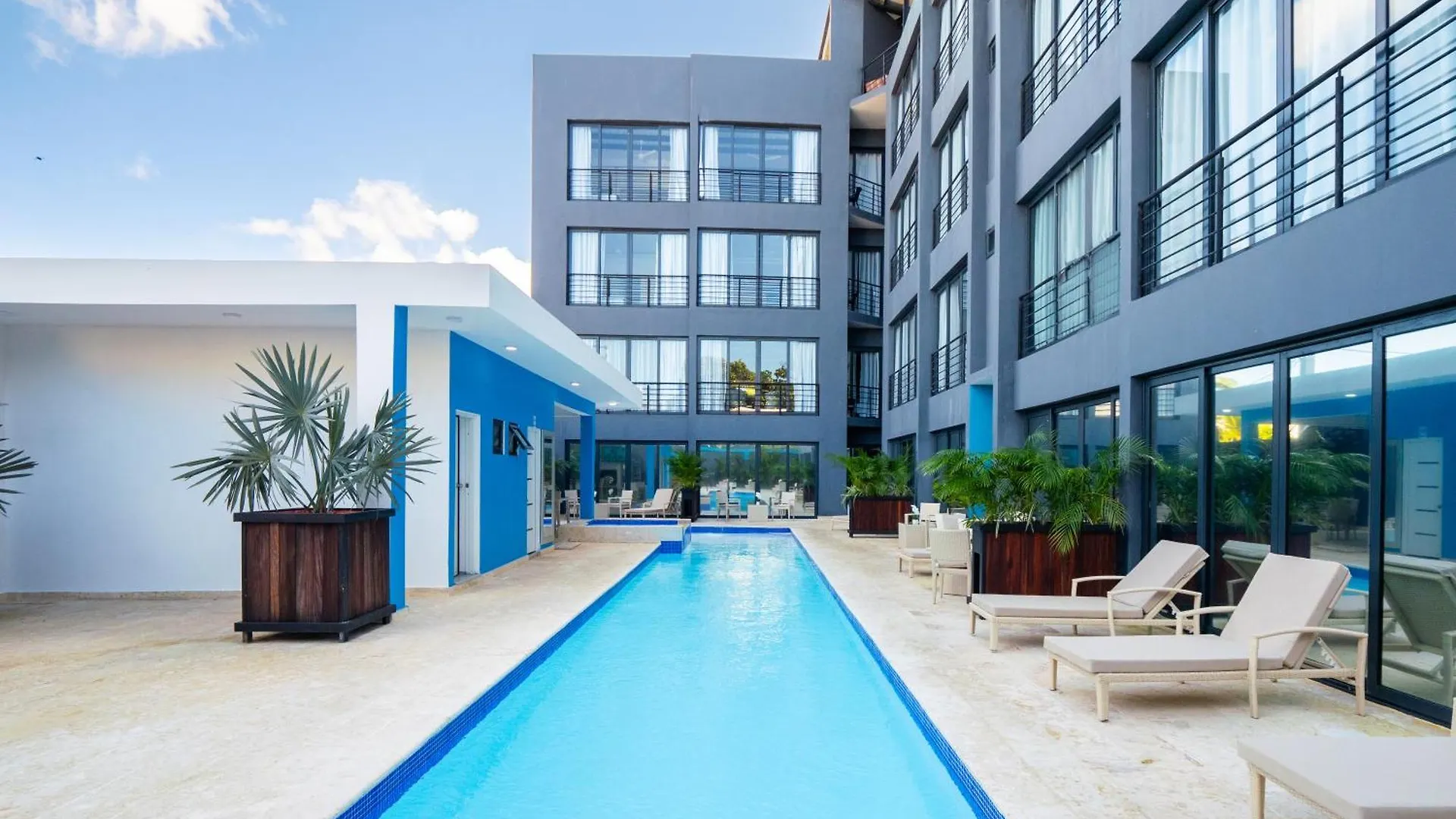 Instyle Residences At Rizz Suites Sosúa