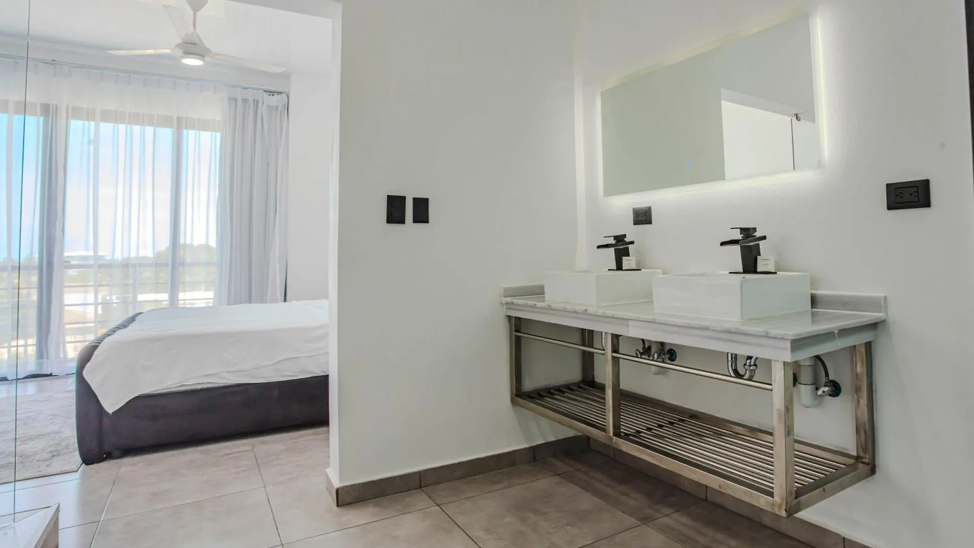 Instyle Residences At Rizz Suites Sosúa