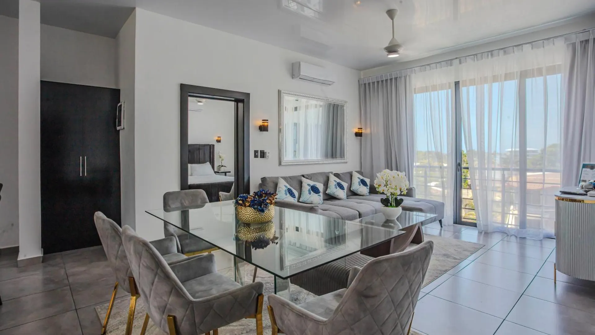 Hotel Instyle Residences At Rizz Suites Sosúa