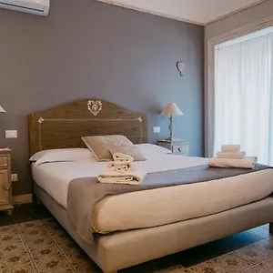 La Casa Di Alma Luxury 2*, Catania Italy
